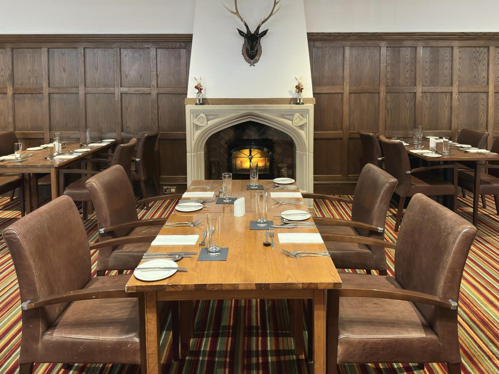 The Aberdeen Dyce Hotel Εξωτερικό φωτογραφία